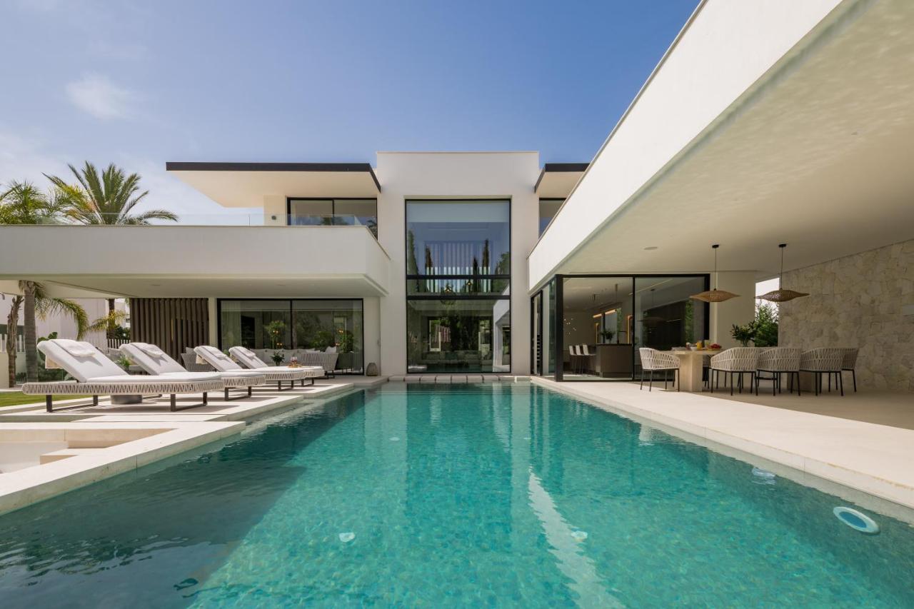 Vacation Marbella I Villa Sirius, Golf Valley, Private Heated Pool, Sauna, Billiard, Cinema, Awarded Holiday Rental 外观 照片